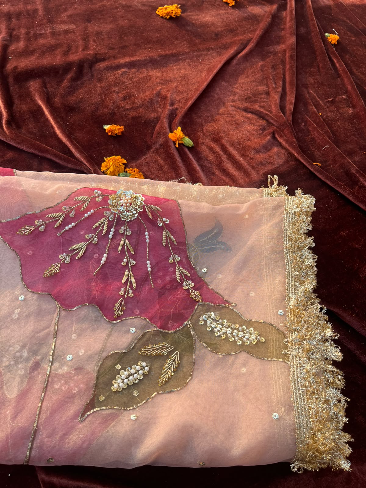 Gul-e-roshan